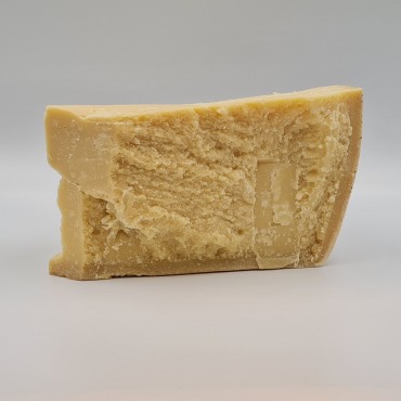 Parmigiano reggiano AOP